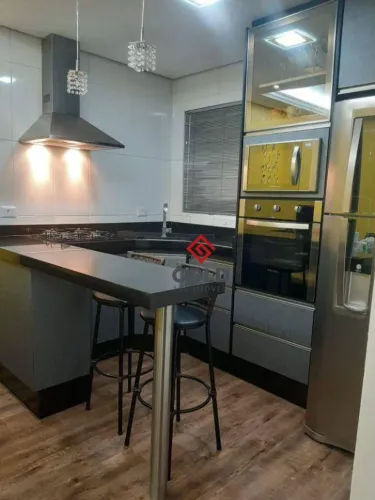 Sobrado com 2 dormitórios à venda, 80 m² por R$ 400.000,00 - Vila Luzita - Santo André/SP
