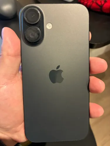 iPhone 16 128GB preto