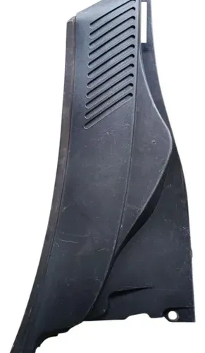 Churrasqueira Grade Direito 1.0 Renault Clio 2002 2002 Preto