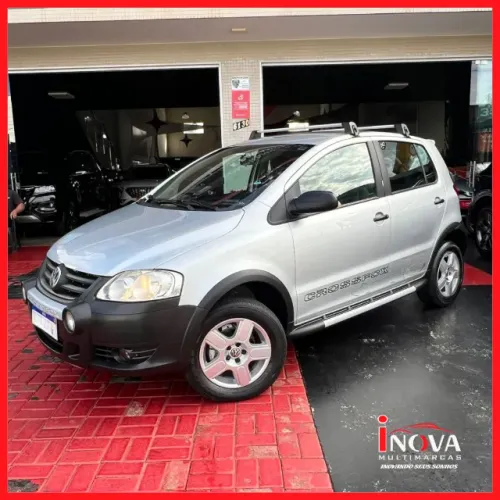 Volkswagen Crossfox 1.6 MI Total Flex 8V 5P 2008