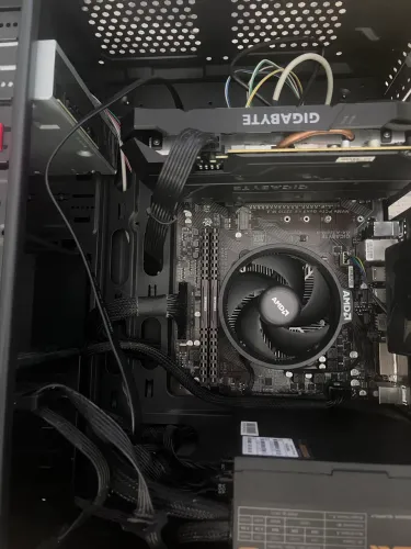 PC Gamer AMD 5 4500 RTX 2060 6gb