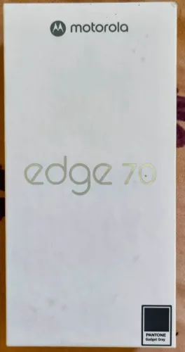 Motorola Edge 70 256GB / 8GB RAM - Na Caixa + NF e Garantia até 06/2027