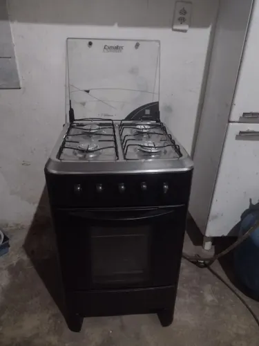 Fogão 4 bocas R$ 260 reais