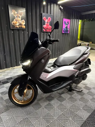 Yamaha NMAX 160 2025