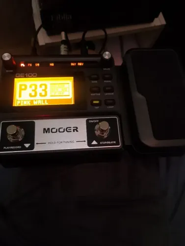 Pedaleira de guitarra