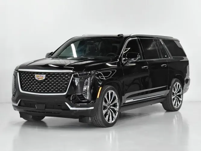 Cadillac Escalade AWD 6.0 V-8(at) 345cv 4P 2025
