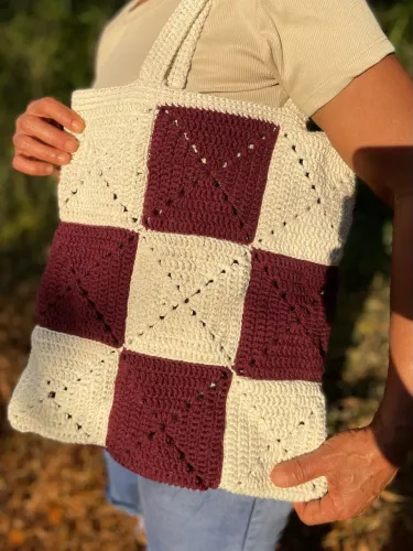 Bolsa de Crochê Square Artesanal | Feita à Mão