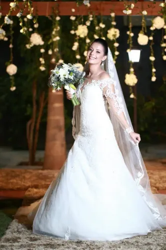 Vestido de Noiva Sereia/Evasê - Muito conservado