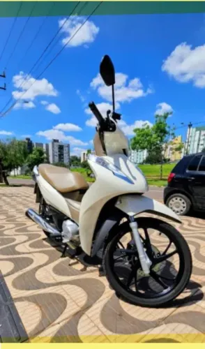Honda Biz 125 ano 2023