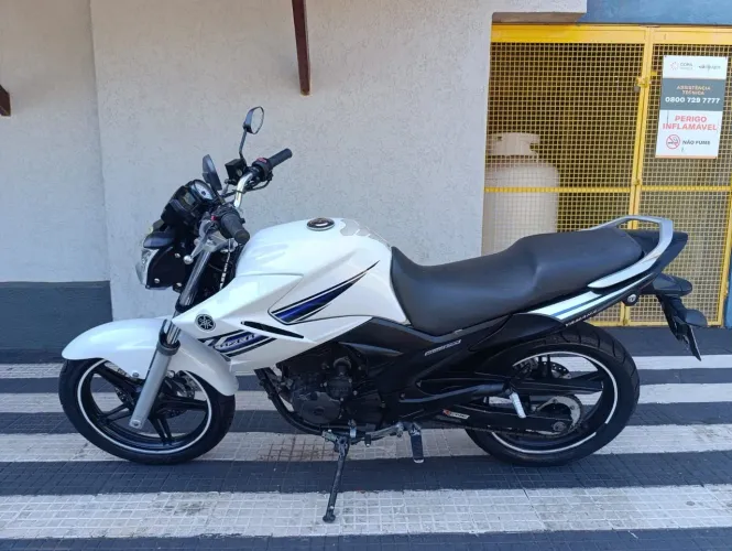 Fazer 250 Blue-flex