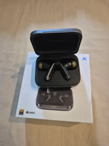 Fone Sem Fio Realme Buds Air 7 Pro - Cancelamento de Ruído ANC (1 Mês de Uso)