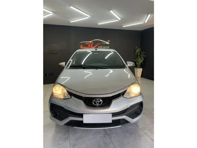 Toyota Etios X 1.3 Flex 16V 5P Mec. 2018