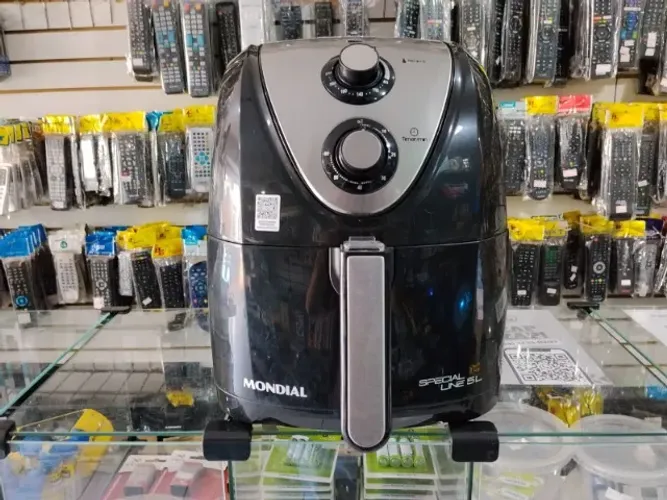 FRITADEIRA AIR FRYER MONDIAL SPECIAL LINE 5 LITROS PRETA 127V AFN-51-BI - USADA