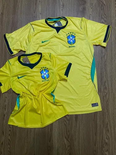 Feminina e masculina
