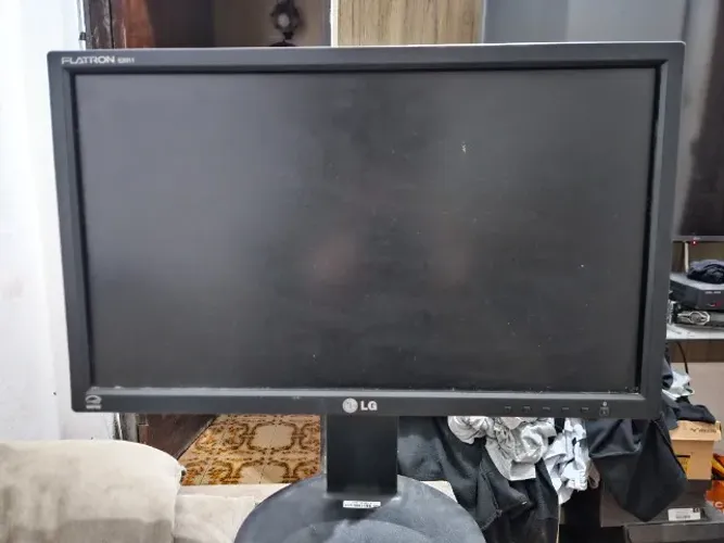 Monitor LG Flatron E2011 20" - VGA/DVI - Funcionando perfeitamente