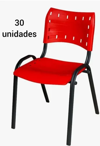 Cadeiras de empilhar