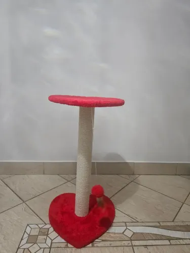Arranhador para gatos (Retirada)