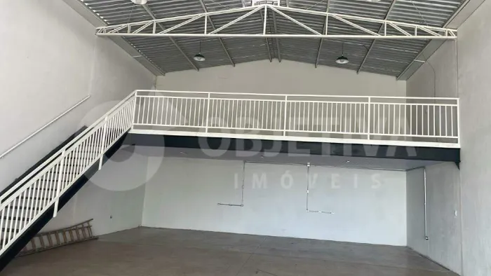 Galpão para aluguel, 3 vagas, BOSQUE DOS BURITIS - UBERLANDIA/MG