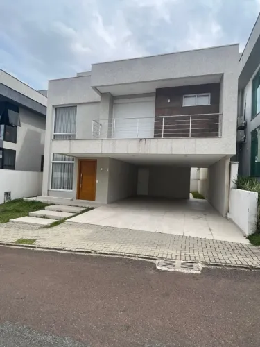 Casa com 4 Quarto(s) e 5 banheiro(s) para Alugar, 295 m² por R$ 16000 / Mês