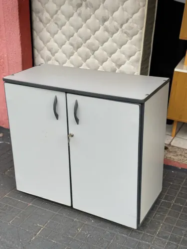Armário para escritório 