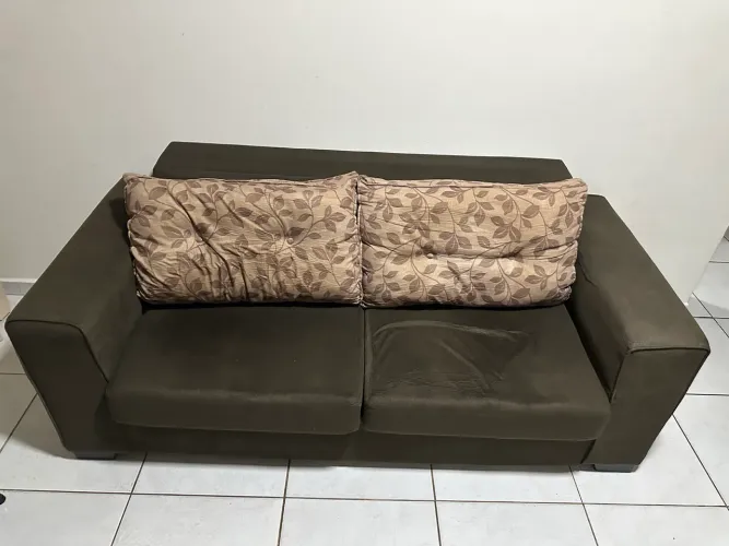 Sofá 2 lugares confortável