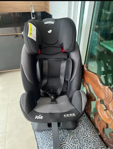 Cadeira infantil para automóvel
