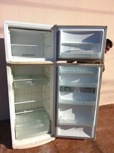 Vendo geladeira