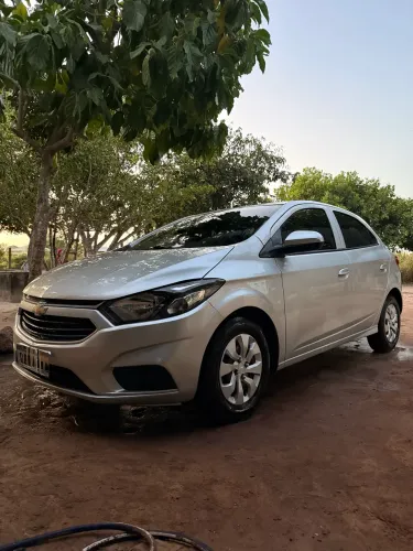 Chevrolet Onix Hatch LT 1.0 8V Flex Mec. 4P 2019