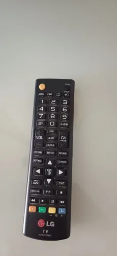 TV LG 32' - USADA EM BOM ESTADO
