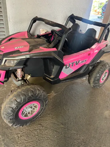 Jeep elétrico infantil