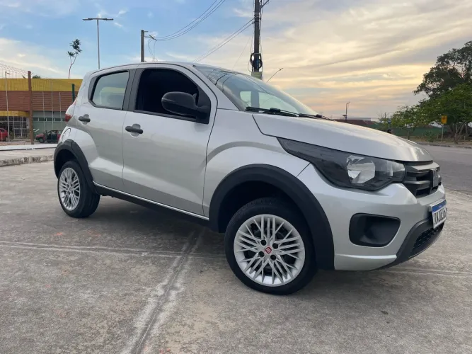 Fiat Mobi Like 1.0 Fire Flex 5P. 2022