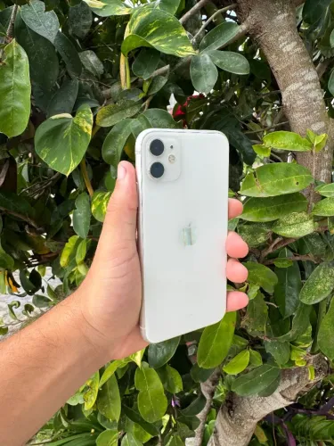 iPhone 11 256GB