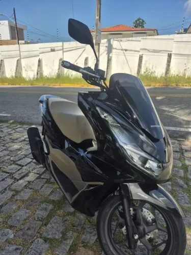 PCX 160 DLX - 996KM, Semi Nova menos de 1 ano de uso