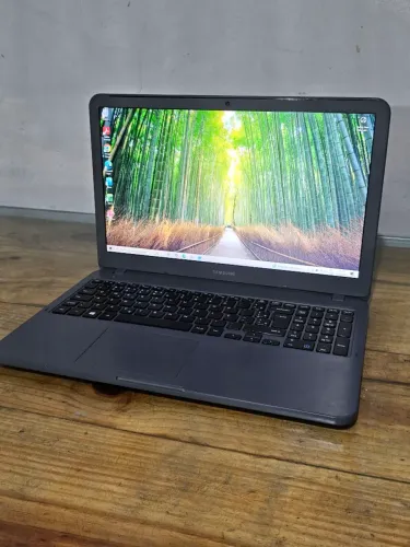 Notebook Samsung | i3 7° | 8GB DDR4 | SSD 240GB