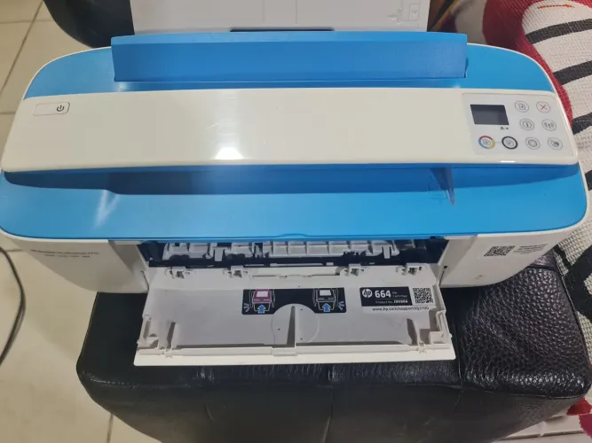 Impressora HP Deskjet 3776 muito pouco usada aceito violão ler.