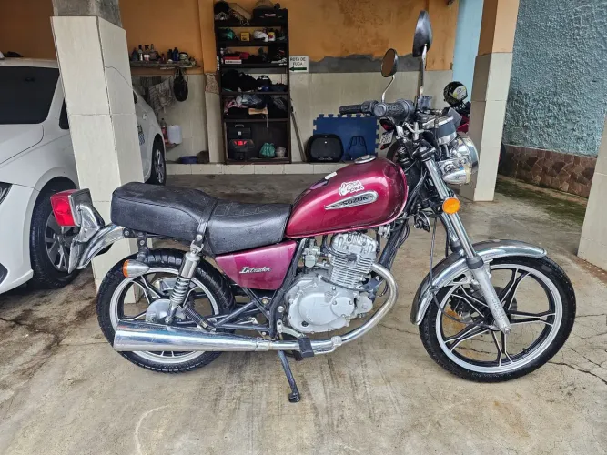 Suzuki intruder 125