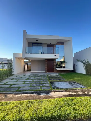 ALUGA-SE CASA 4/4 MOBILIADO TERRAS ALPHAVILLE CAMAÇARÍ