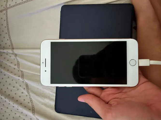 iPhone 8plus 
