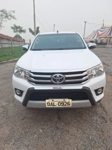 Toyota Hilux CD SR 4X4 2.8 TDI Diesel Aut. 2018