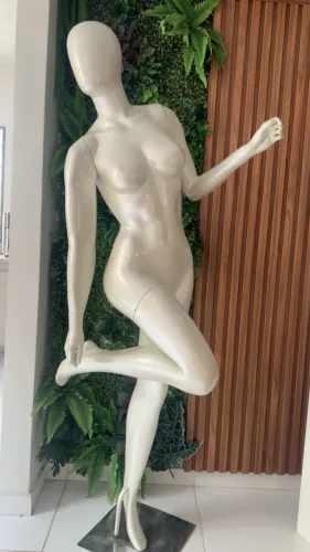 Manequim fibra de vidro