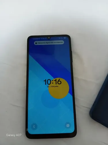 Celular usado Samsung A06