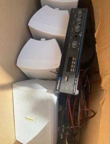 Conjunto de caixa de amplificador frahm 