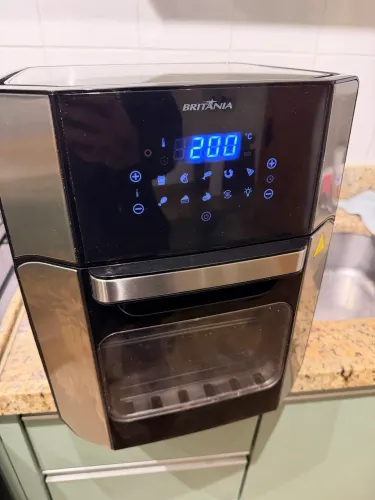 Air fryer Britânia 16L