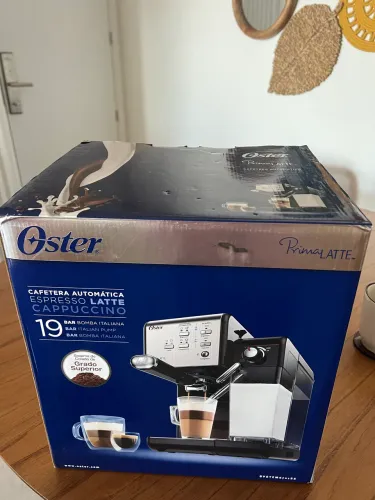 Cafetera Oster capuccino espresso e latte