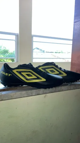 Chuteira nova