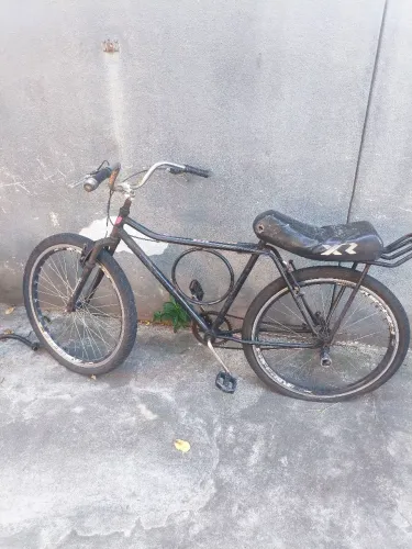 Vendo bicicleta monark para por motor