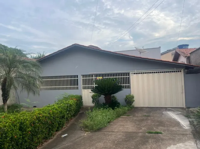 Vendo casa no Setor Serrano 2 em Paraíso do Tocantins 