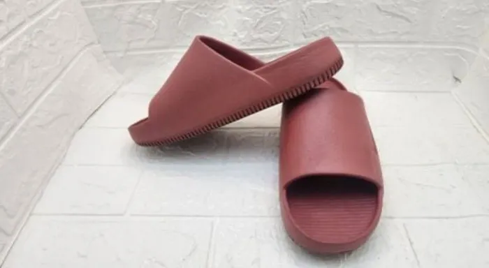 Slide Nike calm 40