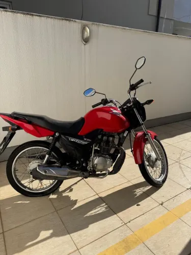 Honda CG 125 Fan 2014 - Vermelha Excelente Estado