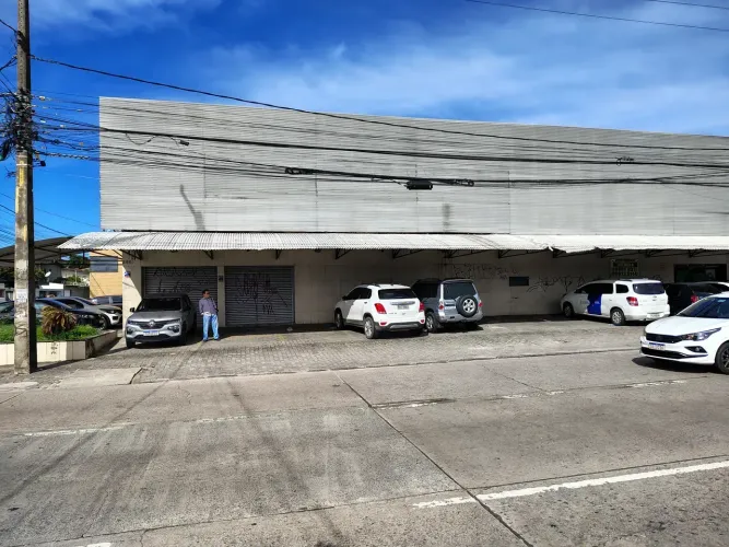 Prédio comercial para aluguel no Ipsep - Recife - PE